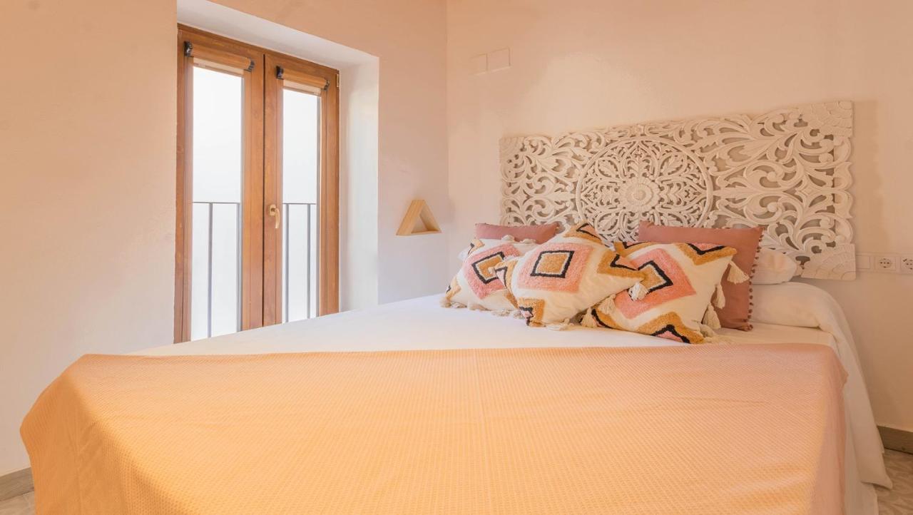 Apartamentos Miguel De Cervantes Centro Kordoba Bagian luar foto