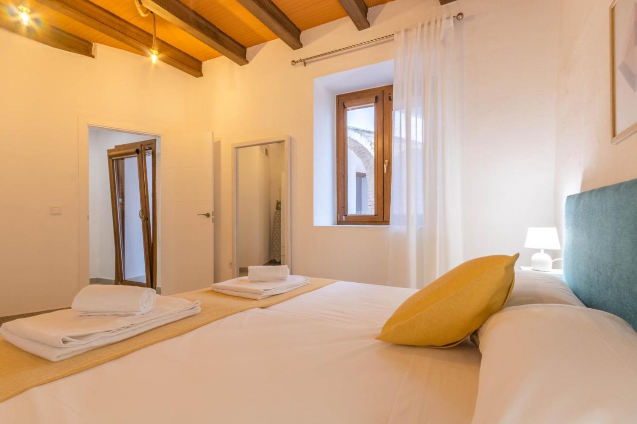 Apartamentos Miguel De Cervantes Centro Kordoba Bagian luar foto