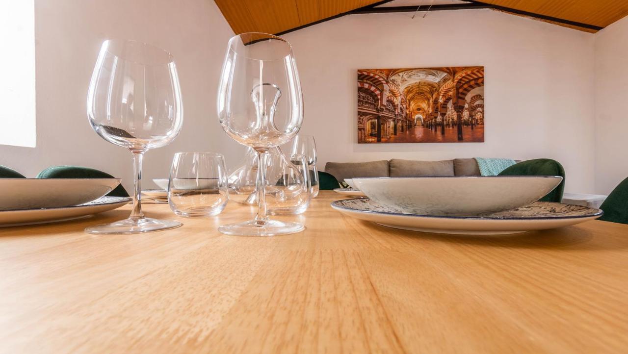 Apartamentos Miguel De Cervantes Centro Kordoba Bagian luar foto