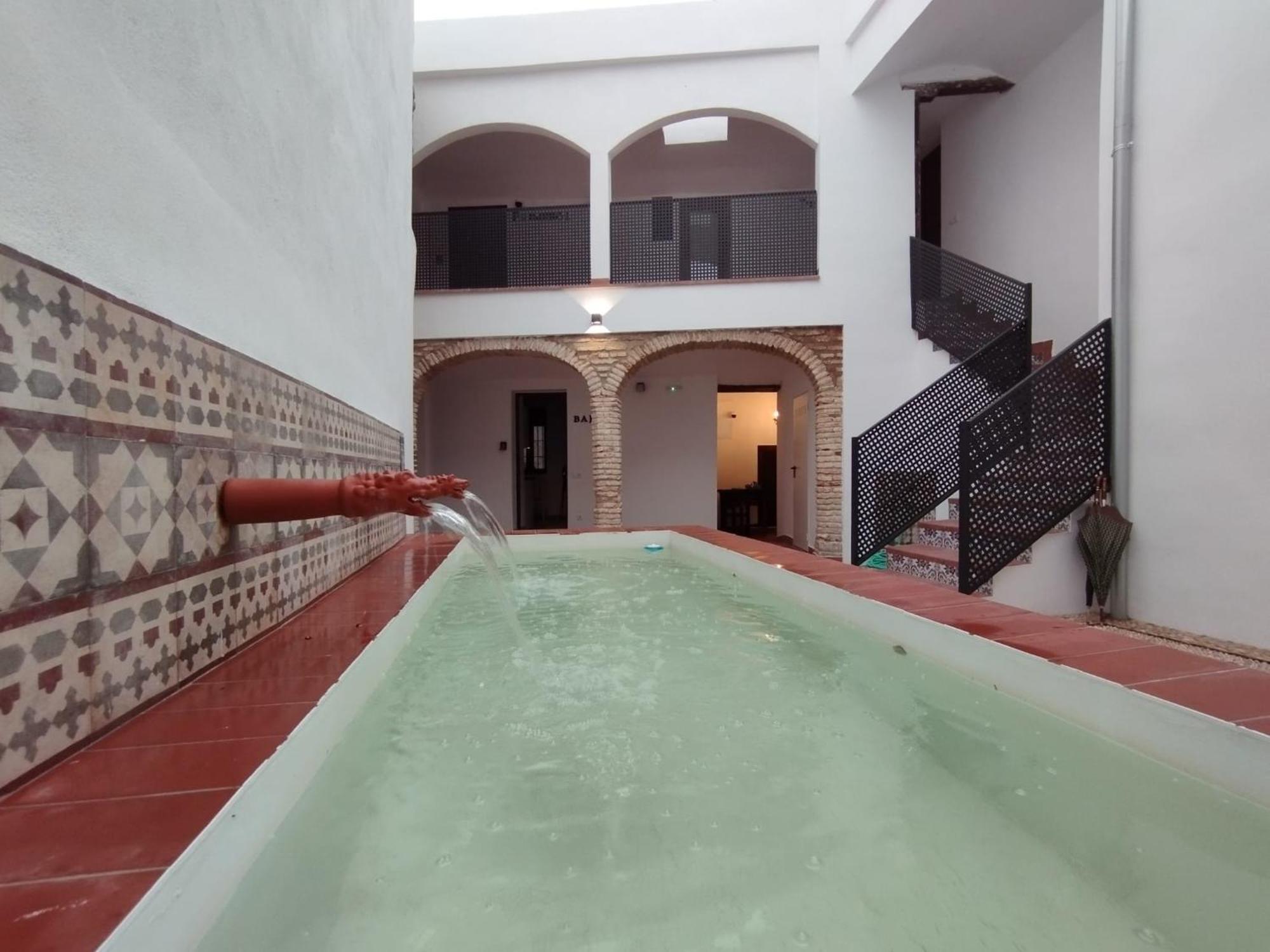 Apartamentos Miguel De Cervantes Centro Kordoba Bagian luar foto
