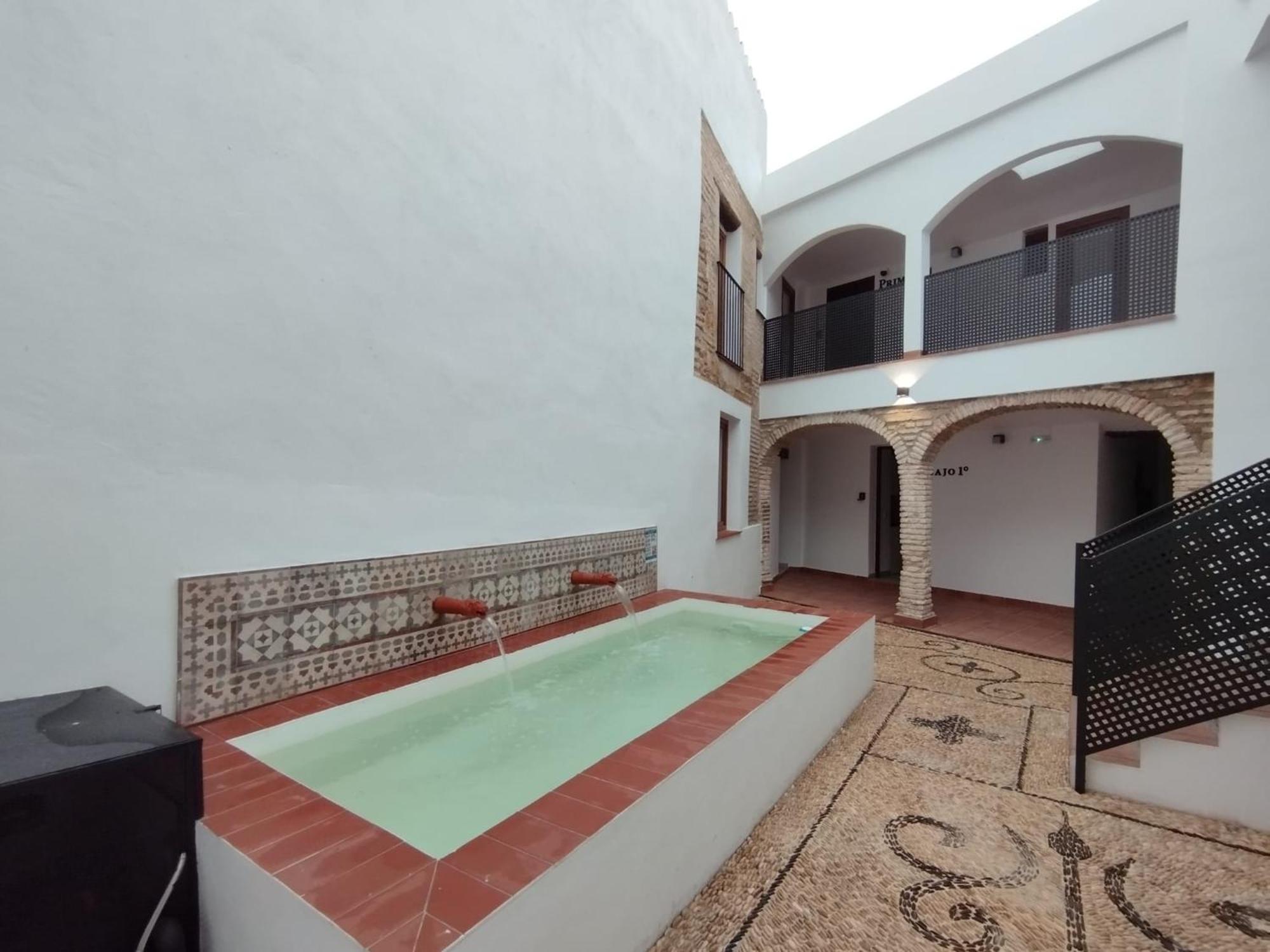 Apartamentos Miguel De Cervantes Centro Kordoba Bagian luar foto