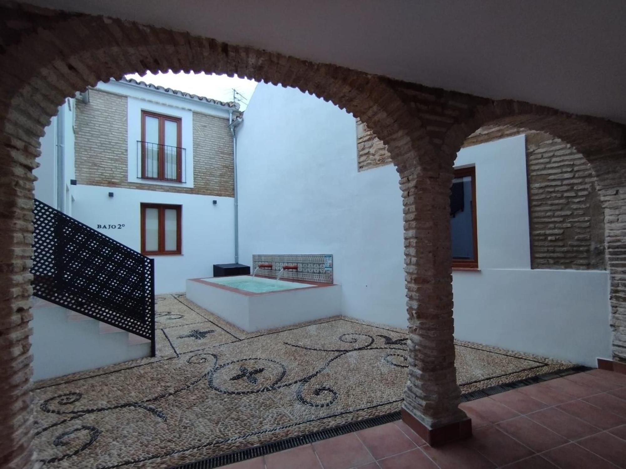 Apartamentos Miguel De Cervantes Centro Kordoba Bagian luar foto