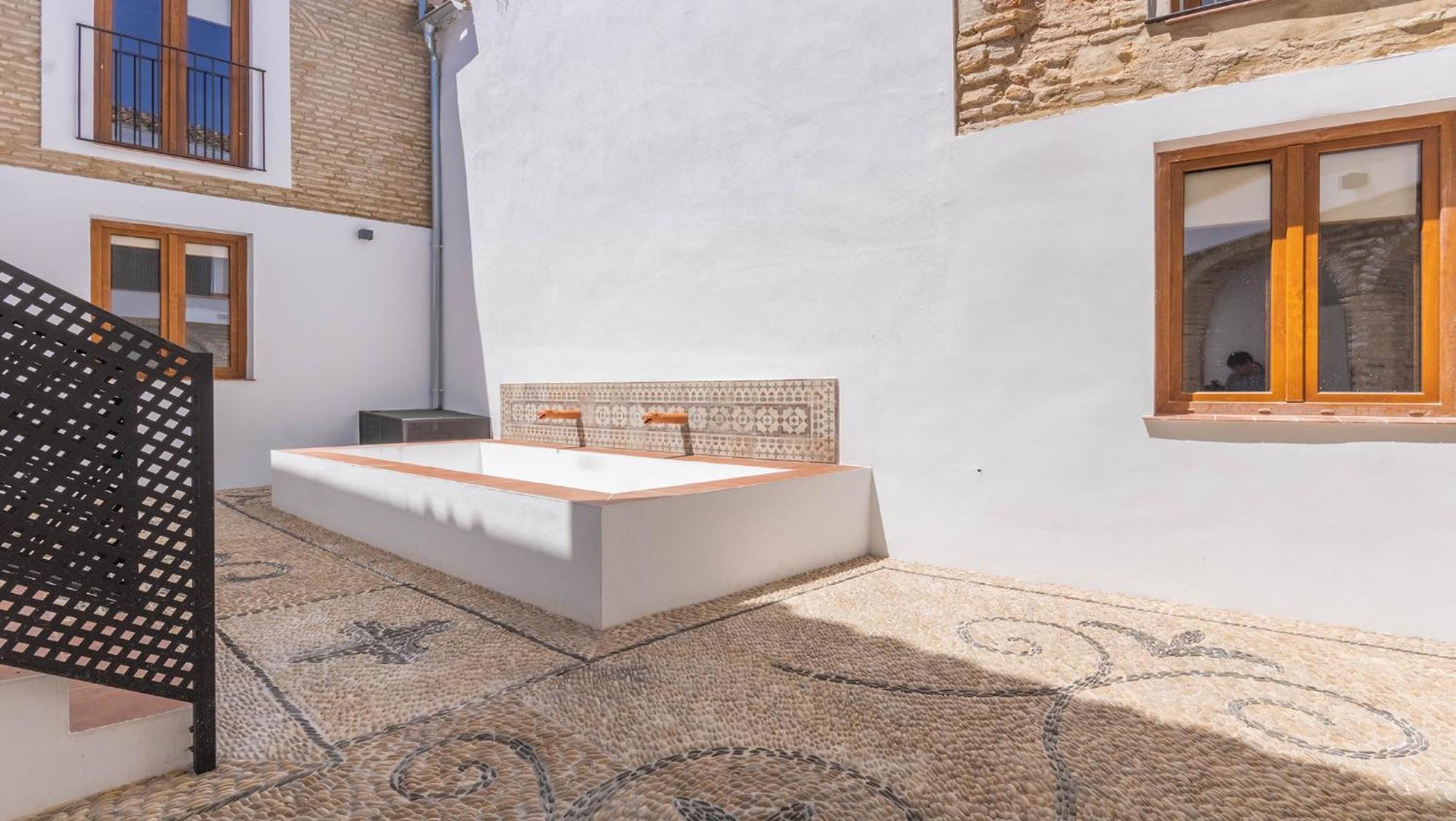 Apartamentos Miguel De Cervantes Centro Kordoba Bagian luar foto