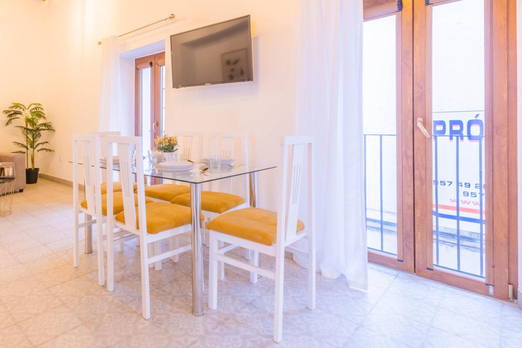Apartamentos Miguel De Cervantes Centro Kordoba Bagian luar foto