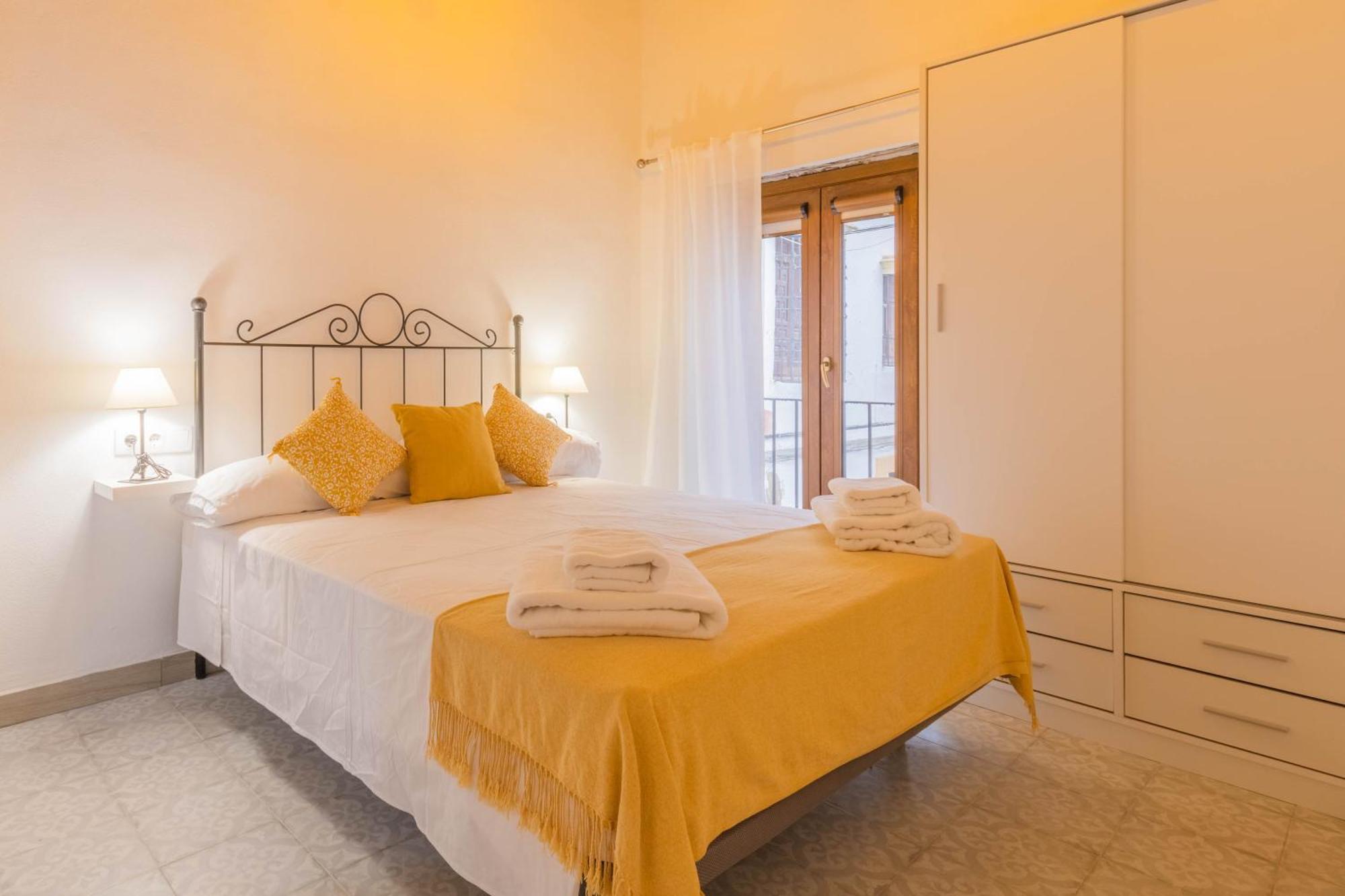 Apartamentos Miguel De Cervantes Centro Kordoba Bagian luar foto