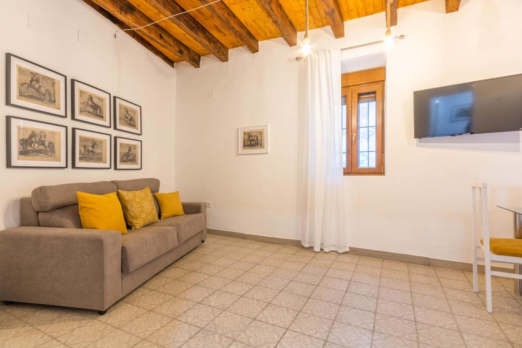 Apartamentos Miguel De Cervantes Centro Kordoba Bagian luar foto