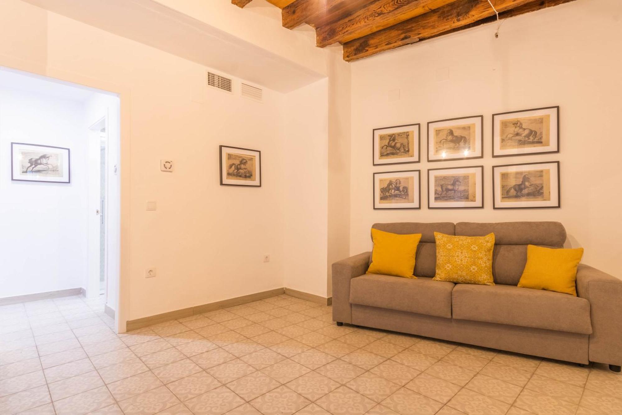 Apartamentos Miguel De Cervantes Centro Kordoba Bagian luar foto